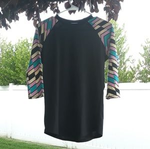 Lularoe 3/4 sleeve T-shirt.